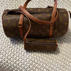 Vintage Louis Vuitton papillon 30 with mini!
